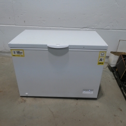 Chest freezer Zanussi ZCAN31EW1